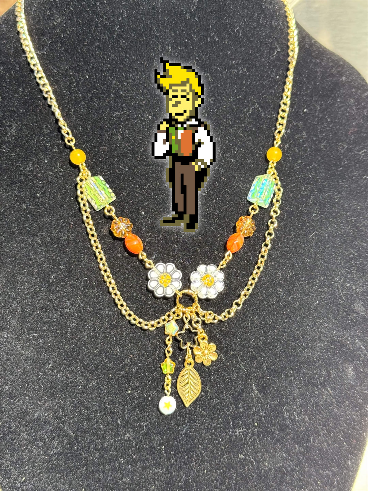 simple flowery necklace