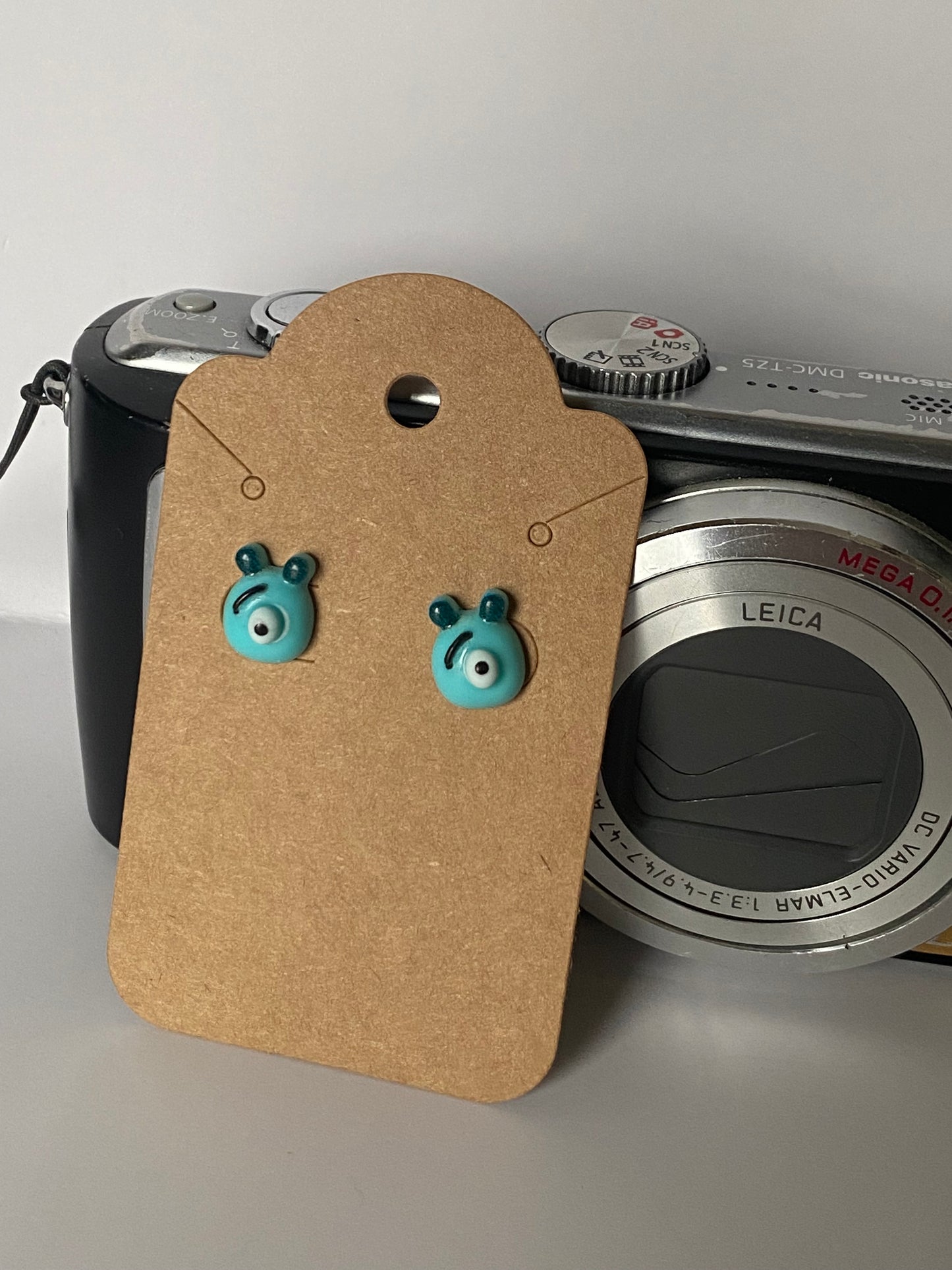 Alien Studs